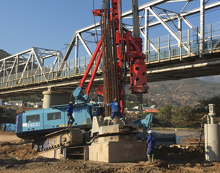I-Project kaMengameli Jacob Zuma ukwakhiwa kwebhuloho laseMsinga eTugela Ferry ngowezi-2016