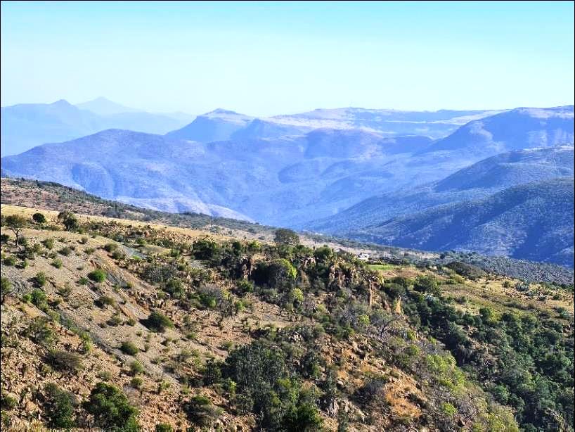 Izintaba zaseQhudeni