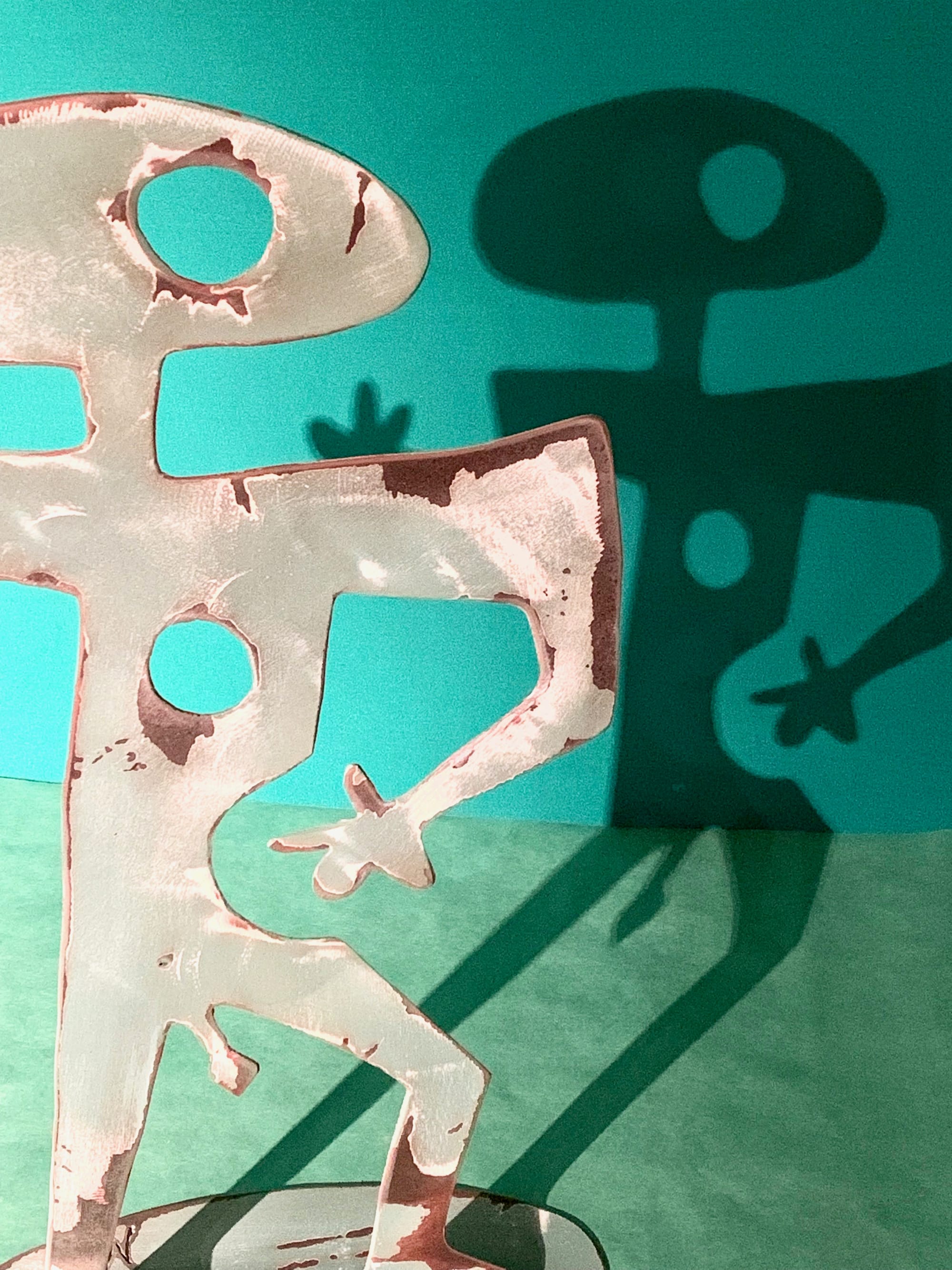 Green Figure detail