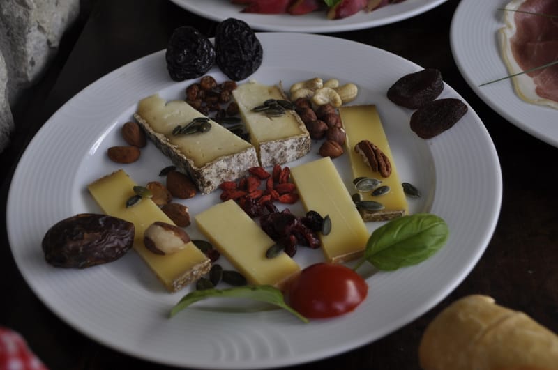 Les assiettes de fromages de nos montagnes.