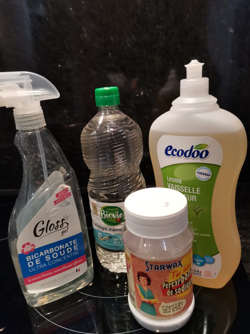 LES PRODUITS D'ENTRETIEN