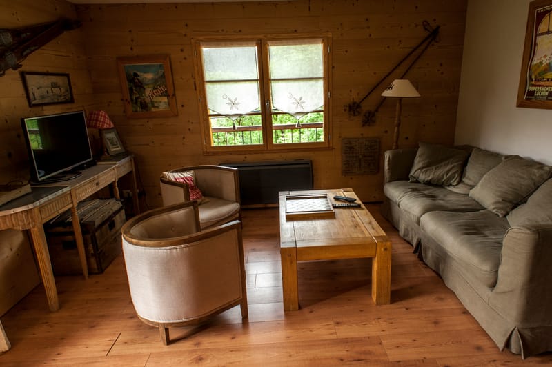 Le salon ouvert sur la cuisine