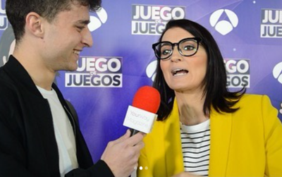 SILVIA ABRIL presenta JUEGO DE JUEGOS