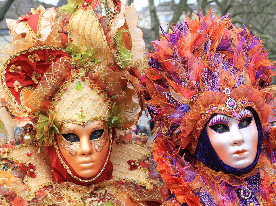 JEU DE MASQUES
