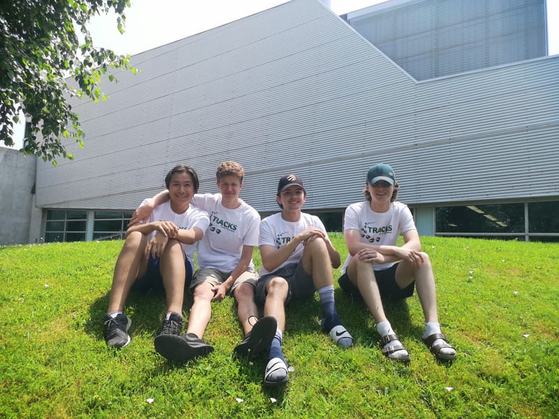 Blog: Meet our Oshkwazin Youth Ambassadors!