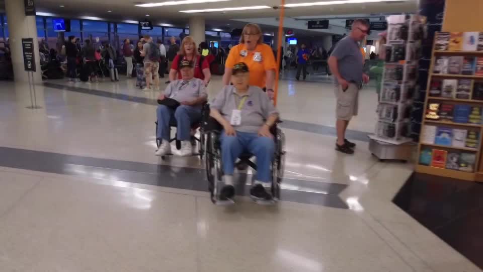 Andrews Sisters/Honor Flight Chicago