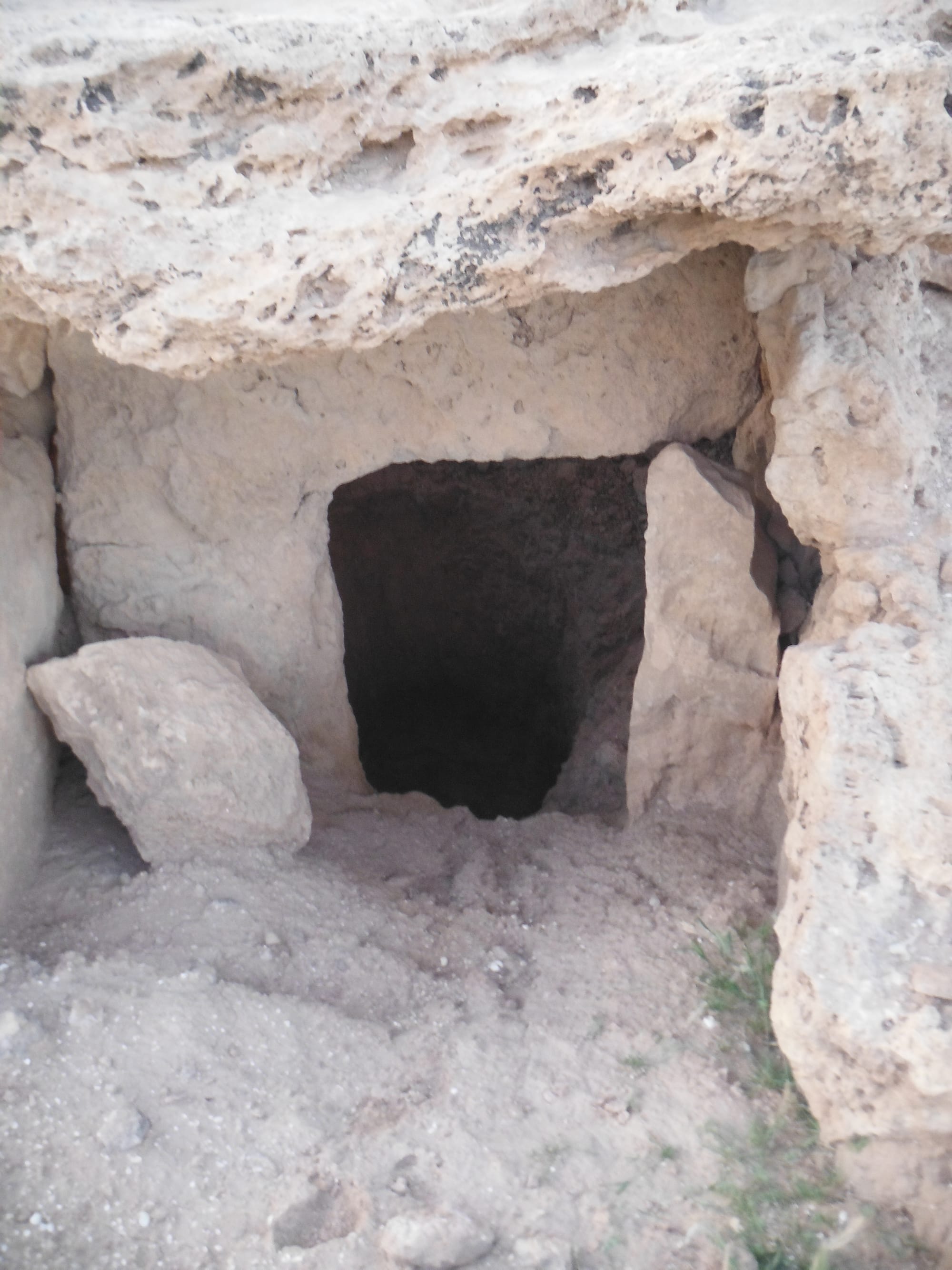 The dolmens near the Dead Sea 