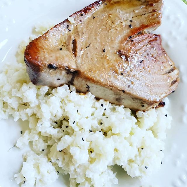 Tuna Steak & Mashed Cauliflower