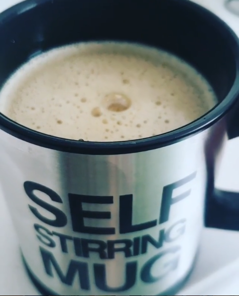 Self Stirring Mug