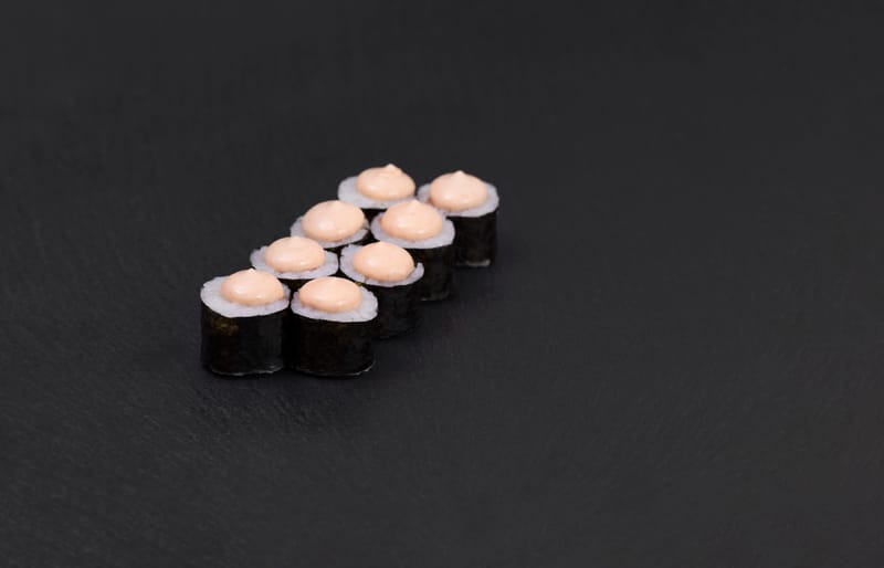 209/2. Spicy Sake Maki 8.gab.