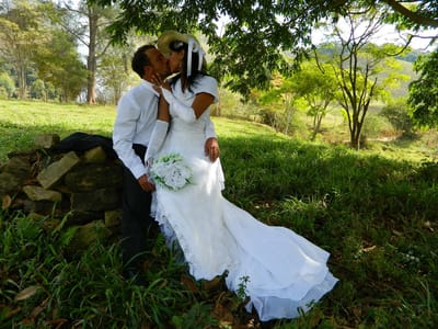 Choose the Right Honeymoon Photography Packages Mauritius Now!