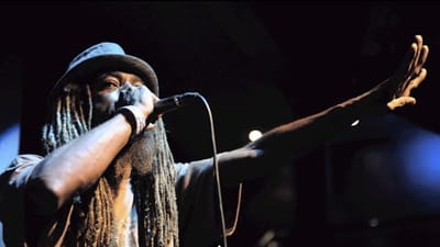 Akil The MC / Jurassic 5 - Interview & Live - "The Moors"