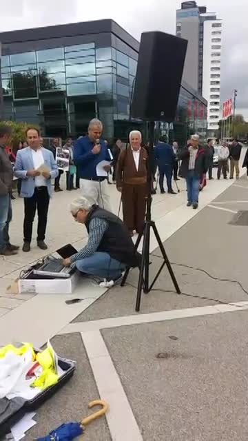 الرسالة التي تلاها المحامي عماد الدين شيخ حسن أثناء الوقفة الاحتجاجية في بون بخصوص الأوضاع في عفرين