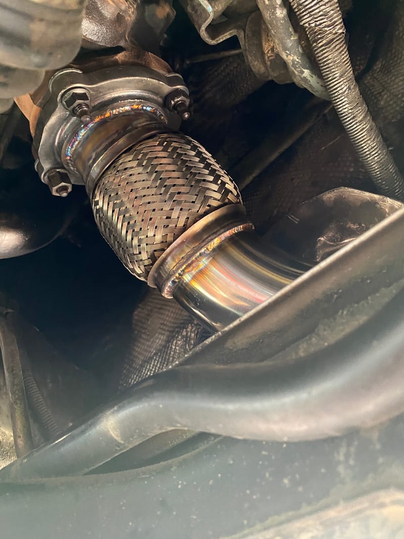 צנרת דאונפייפ (Down Pipe) 