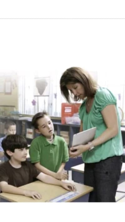 AUTISM/AUTISTIC EDUCATION  By Lindsay Racen