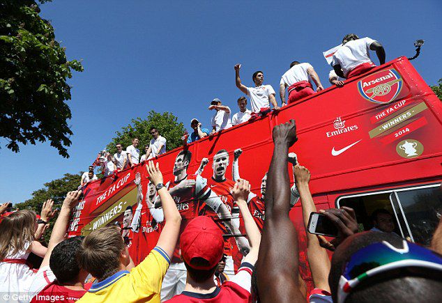 Arsenal Open Top Bus