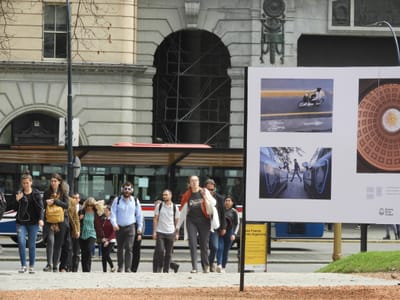 Exposición en  Plaza Retiro - Torre de los Ingleses