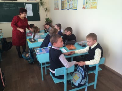 Урок природознавства у 3-Б класі