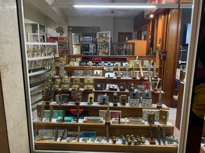 Sobre nosotros image