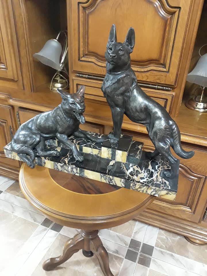 Statue 2 CHIENS régule signés en bronze et monté sur marbre ancien COUPLE BERGER | ART DÉCO  Art, antiquités, Meubles, décoration du XXe...