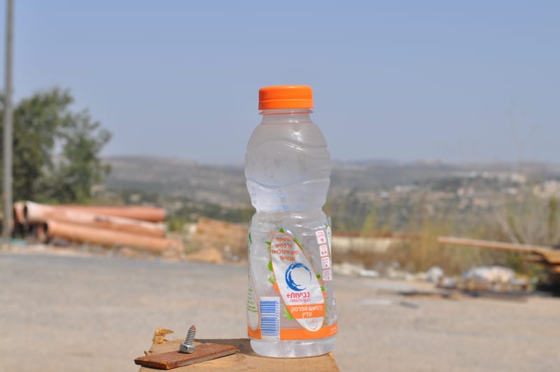 מים בטעמים