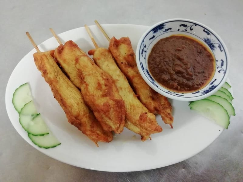 Chicken Satay On Skewer (4pcs)