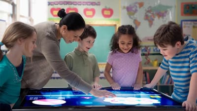 Las tecnologías de la información y la comunicación (TIC) y la educación