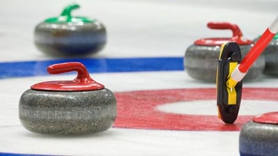 ขอโทษสำหรับพฤติกรรมเมาเหล้าที่เห็นพวกเขาเริ่มจากการแข่งขัน