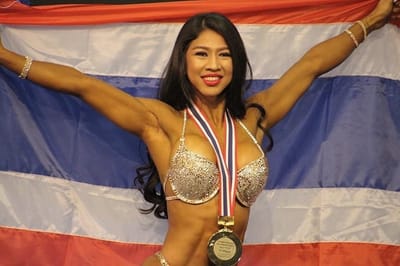 สมัคร UFABET "อุ้ม-กัญญาภัคร"