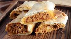 BURRITO DE CHORIZO CON FRIJOLES