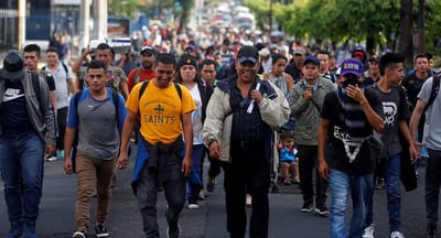 Nueva caravana emprende camino hacia sueño americano