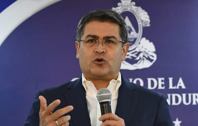 Presidente Hernández acusado de conspiración de drogas
