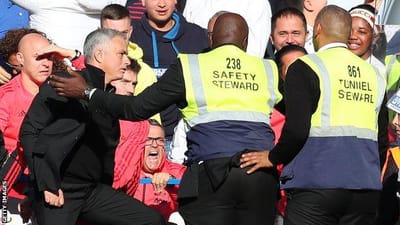 Man United Boss Jose Mourinho Reveals What He Told His Players At Half Time In 2 – 2 Draw Against Chelsea (Read It)
