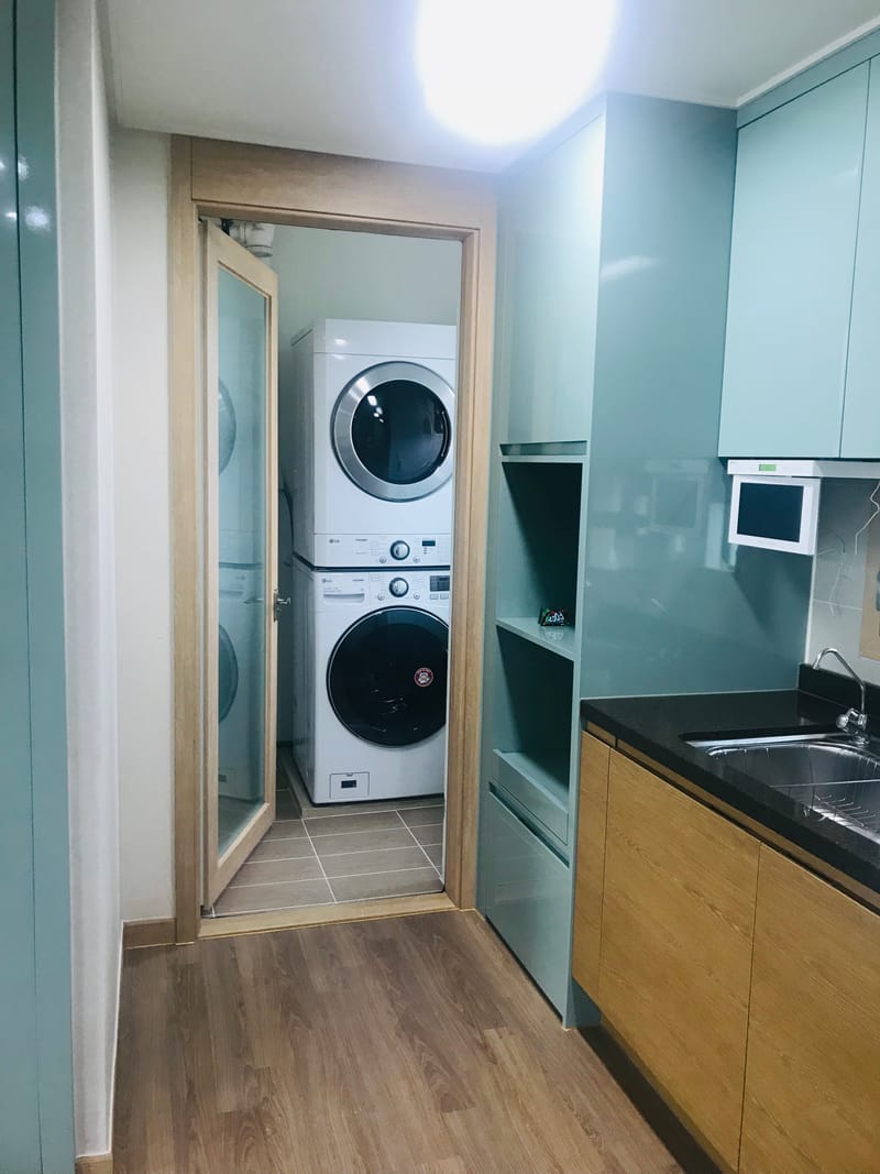 MODERN DESIGN
