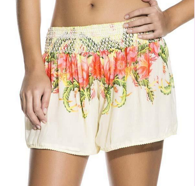 3 Tips to Cover up at the Beach in Style!