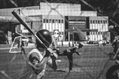 Guide to Choosing Batting Cage Nets between Nylon and Polyethylene Materials