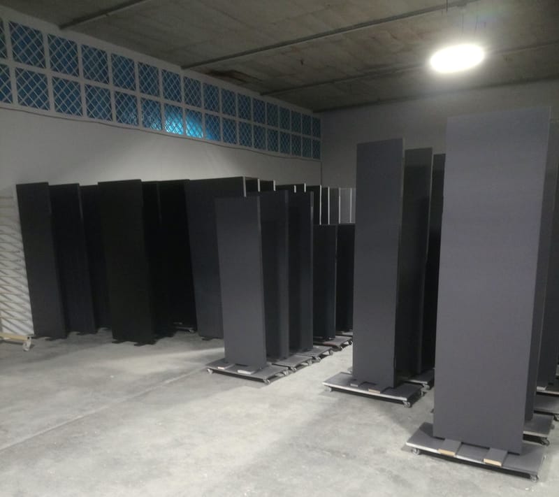 Interior and exterior door finshing