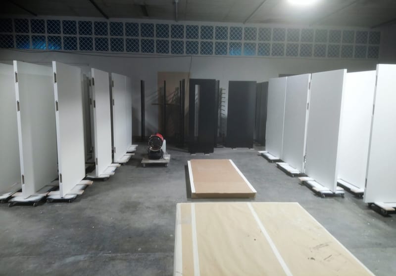 Interior and exterior door finshing