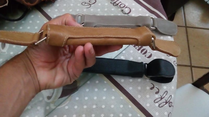 Alças em couro legítimo