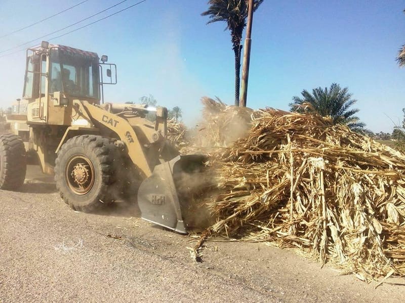 ازالة ونقل المخلفات الزراعية