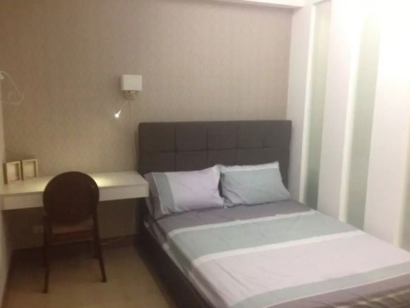 ROOMS: Amazing Grand Canal View plus WiFi at BGC