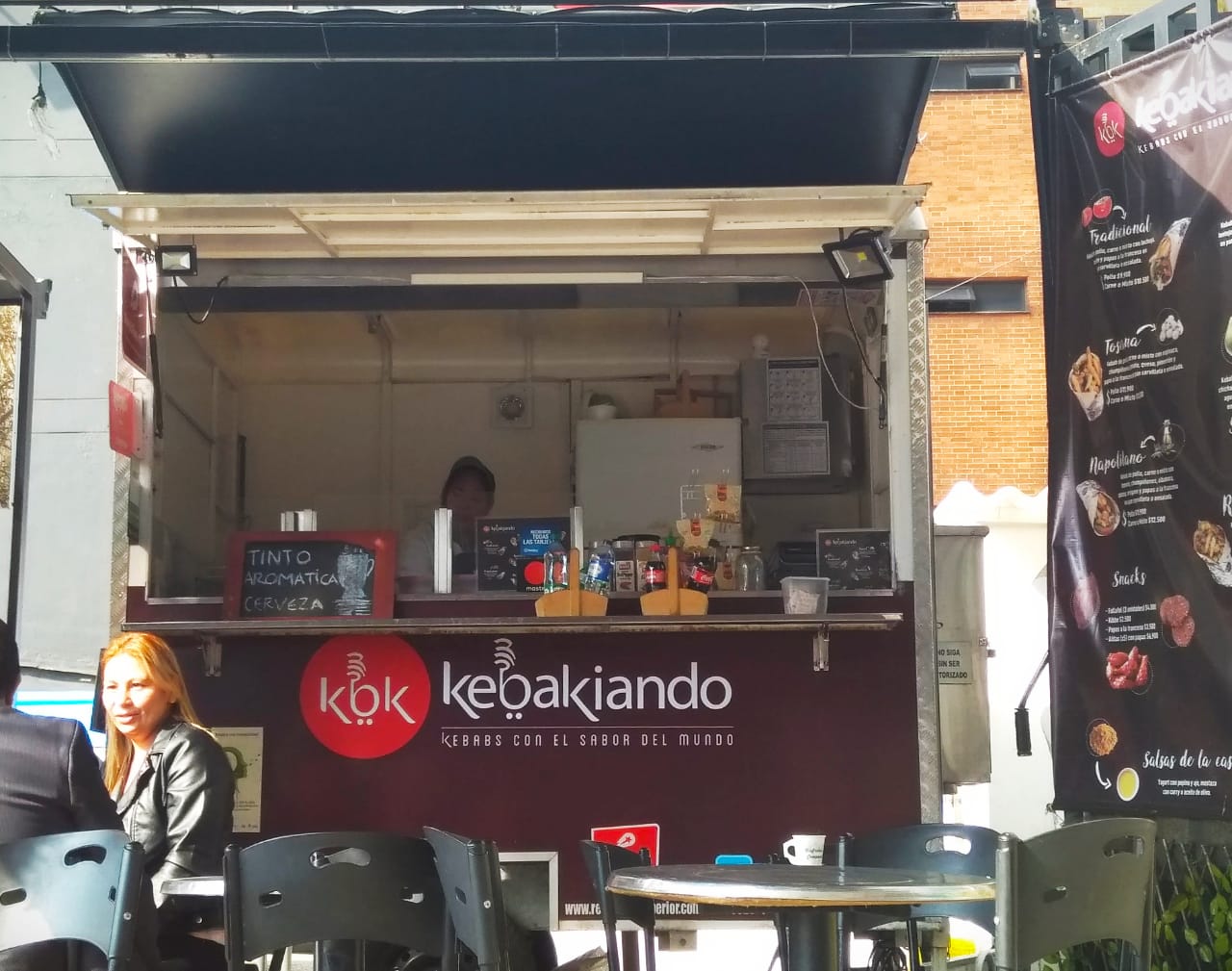 Kebakiando