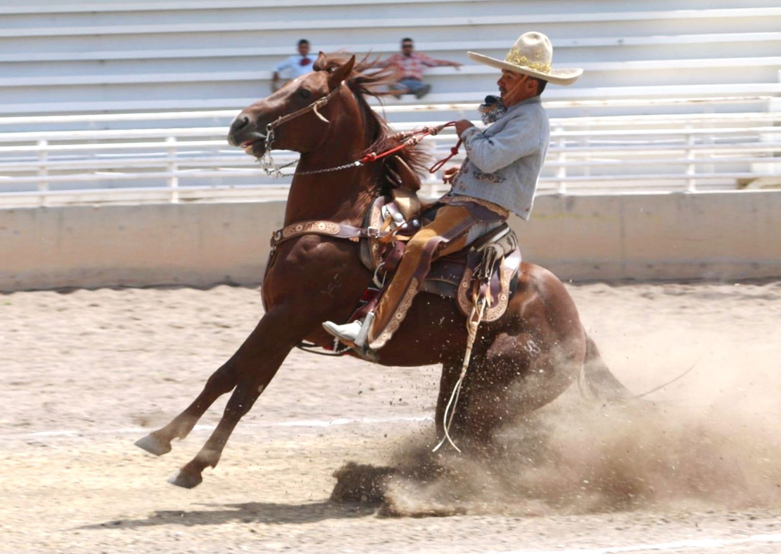 RANCHO LA ESPERANZA PEGÓ PRIMERO EN AGUASCALIENTES.