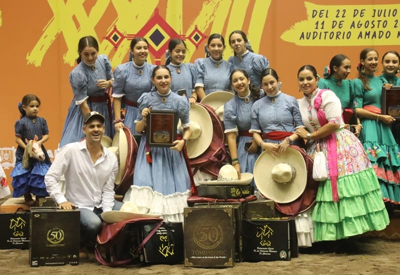 La escaramuza Juvenil Alteñitas de Guadalajara Campeona Nacional