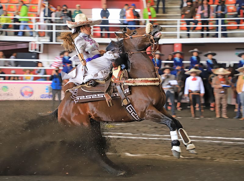 Dos escaramuzas rebasaron la línea de las tres centenas