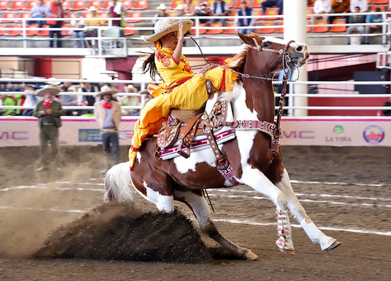 VILLA ORO INICIA FUERTE LA DEFENSA DE SU CORONA FEMENIL