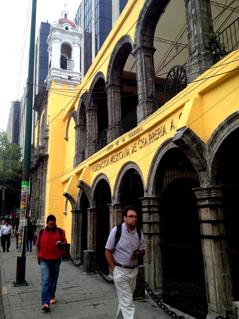 PROFESIONALIZAR ADMINISTRACIÓN CHARRA, ZERMEÑO