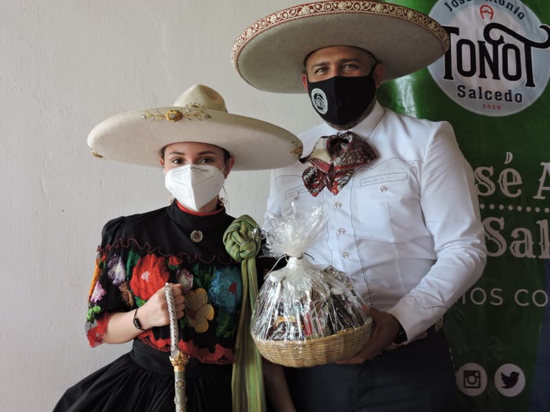 Toño Salcedo escucha a la charrería chiapaneca y los integra a su proyecto