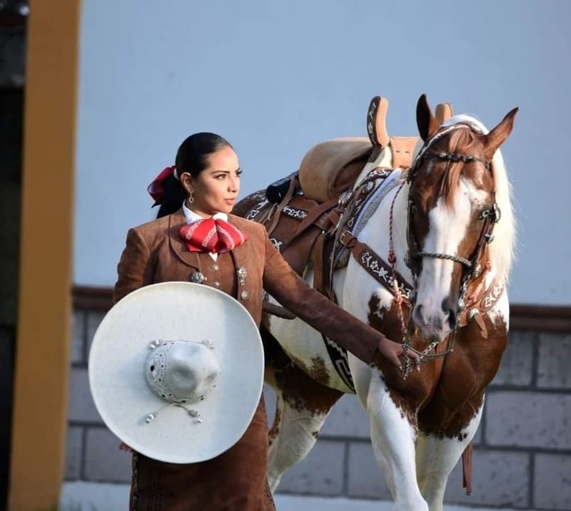 Montserrat Vázquez Estrella, será reina de los Charros de Pachuca