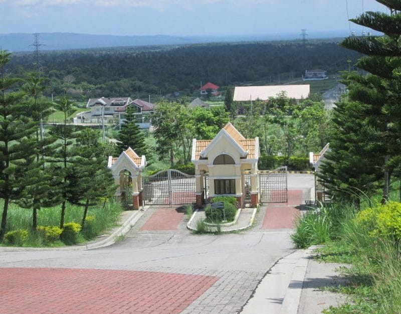 AFFORDABLE TAGAYTAY COMMERCIAL/RESIDENTIAL LOTS-near tourist spots with 20% discount